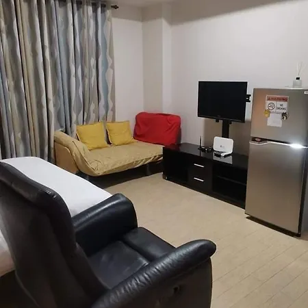Cluster 2 Unit 9E 81 Condominium